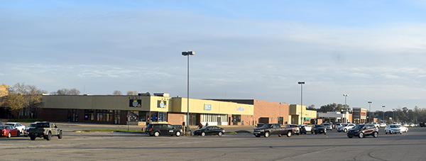 Power turned off at Marshalltown Mall due to nonpayment by owners | News, Sports, Jobs - Vimarsana News